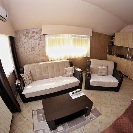 Apartmani Zecevic Нікшич Екстер'єр фото