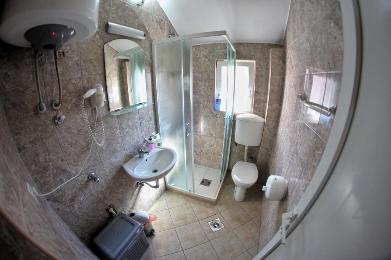 Apartmani Zecevic Нікшич Екстер'єр фото