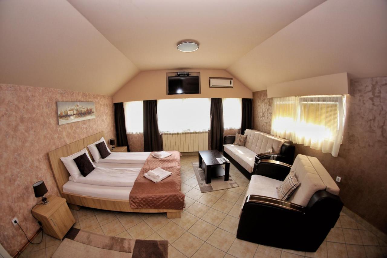 Apartmani Zecevic Нікшич Екстер'єр фото