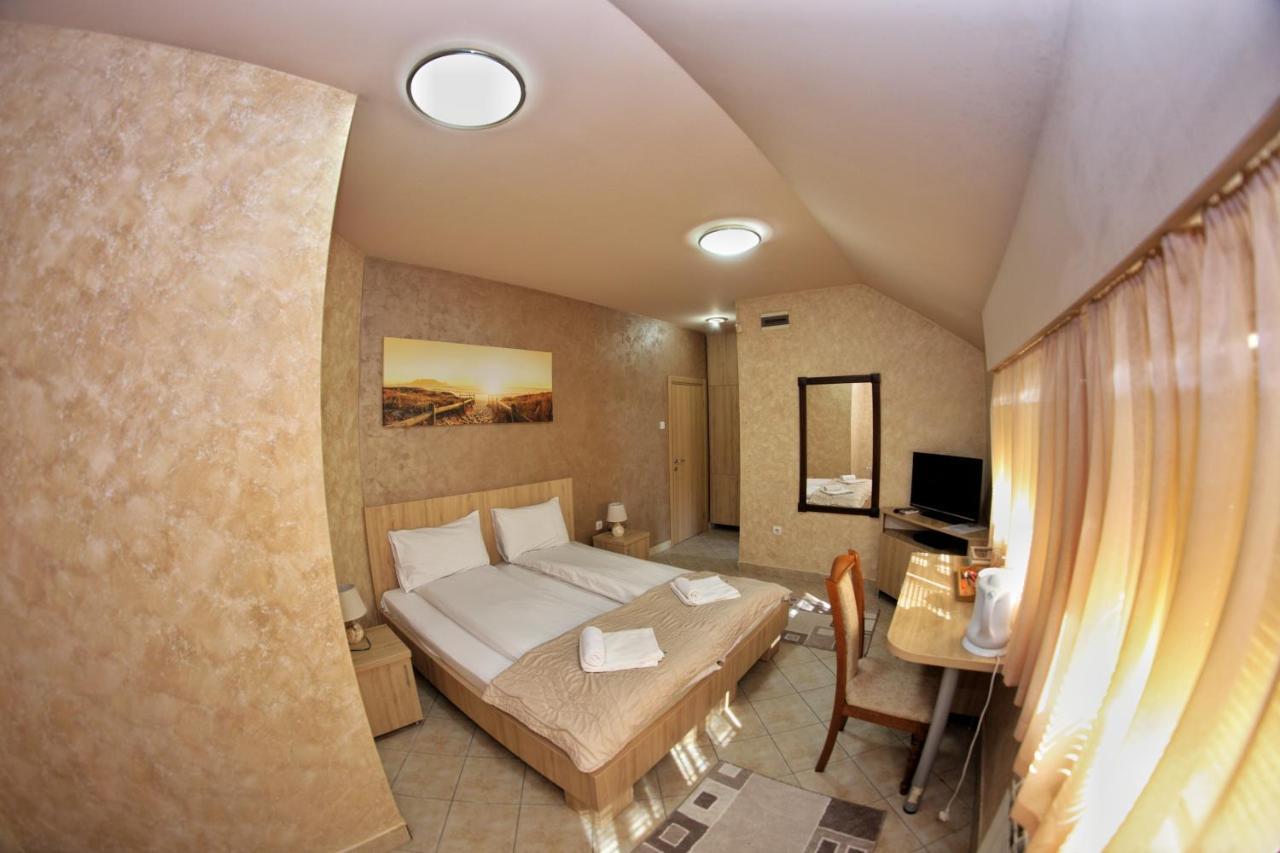 Apartmani Zecevic Нікшич Екстер'єр фото