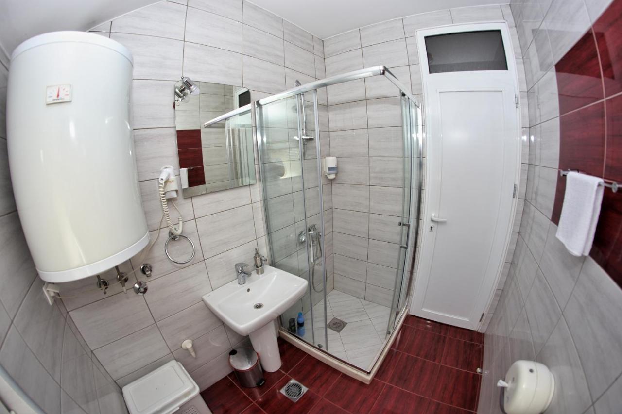 Apartmani Zecevic Нікшич Екстер'єр фото