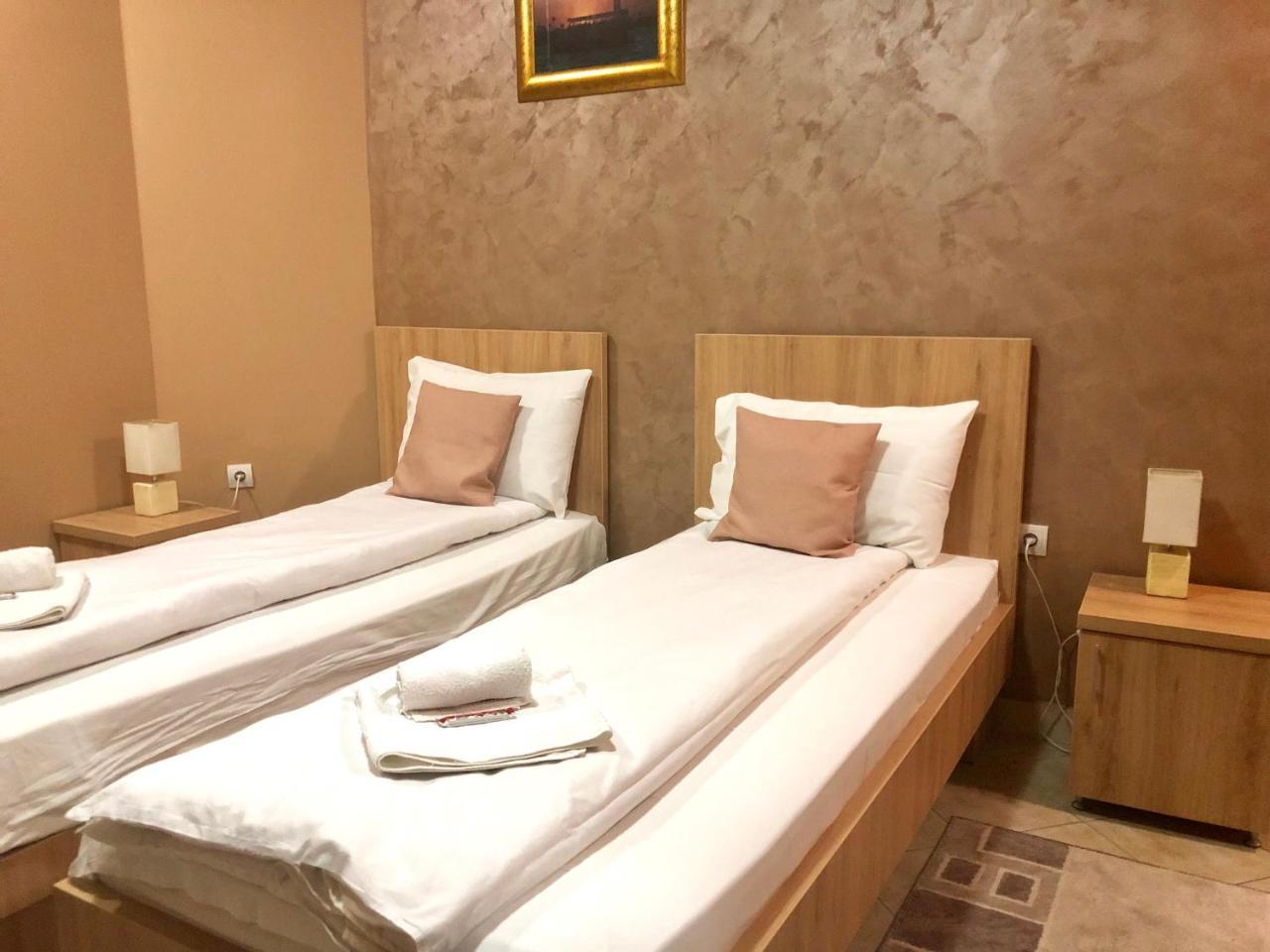 Apartmani Zecevic Нікшич Екстер'єр фото